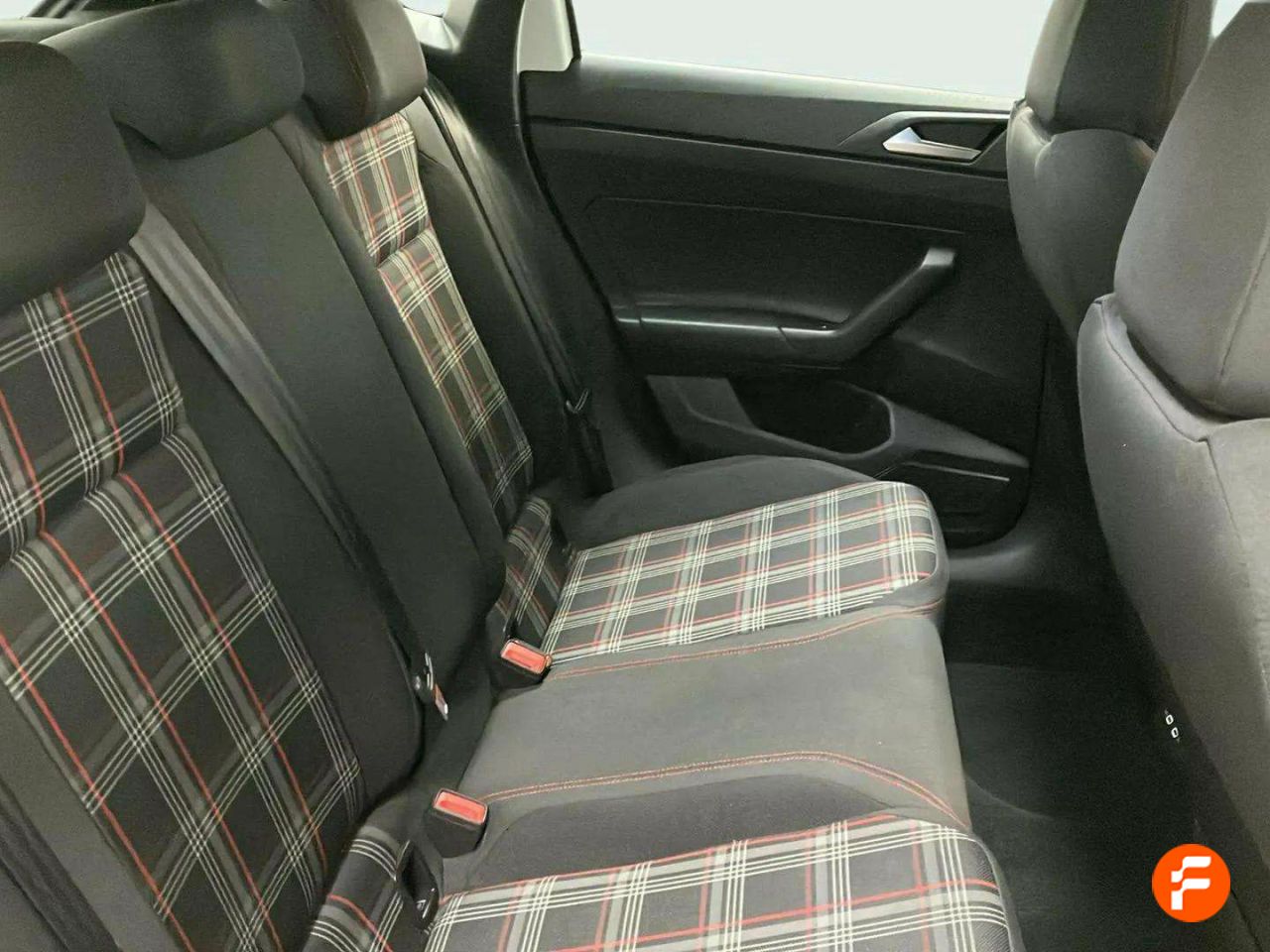 Foto Volkswagen Polo 15