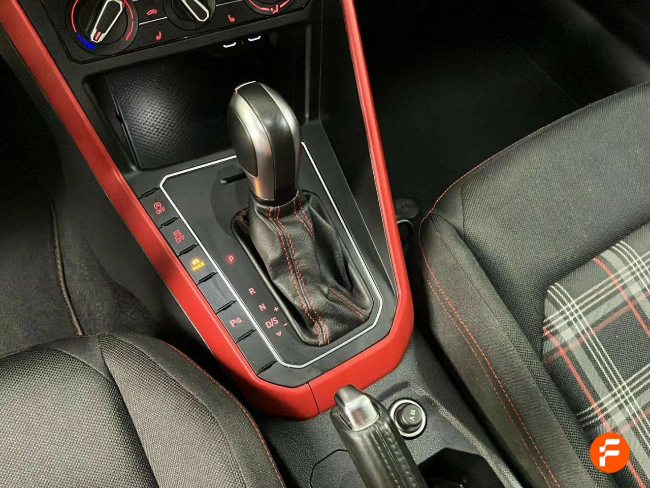 Foto Volkswagen Polo 22