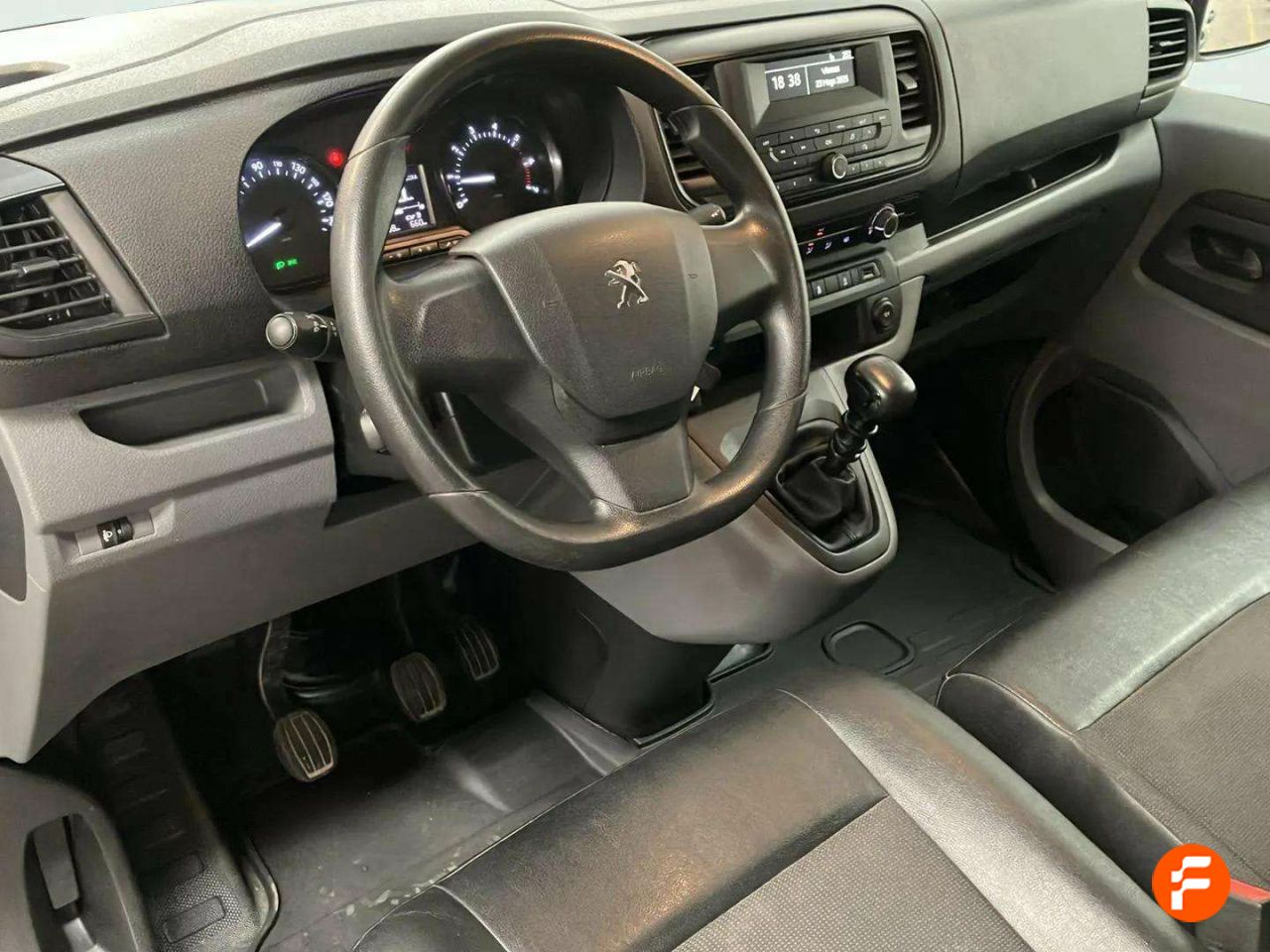 Foto Peugeot Expert 9