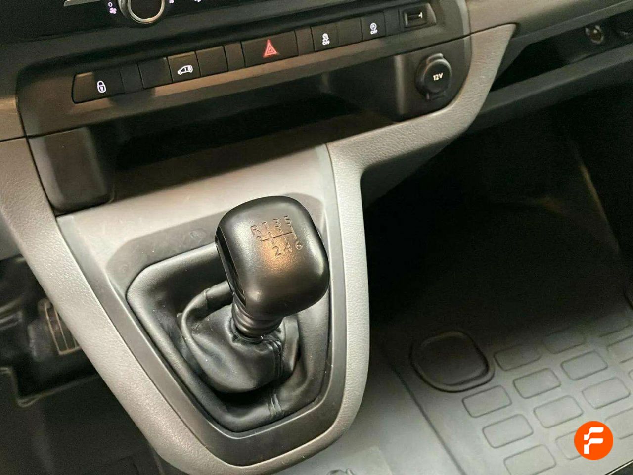 Foto Peugeot Expert 18
