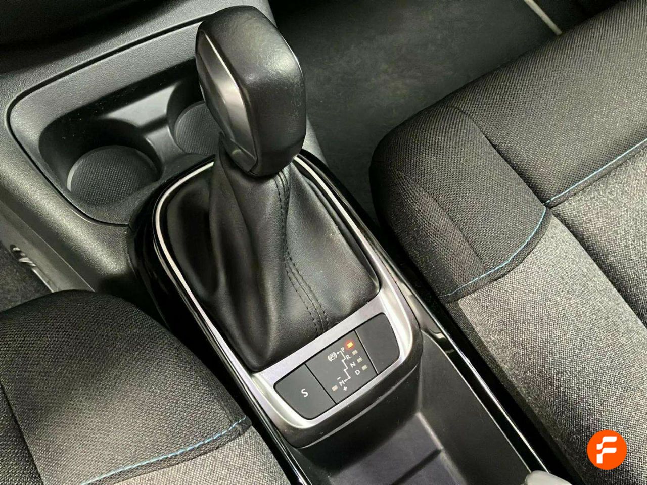 Foto Citroën C4 Cactus 23