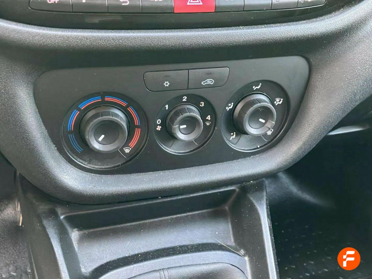 Foto Fiat Doblo 20