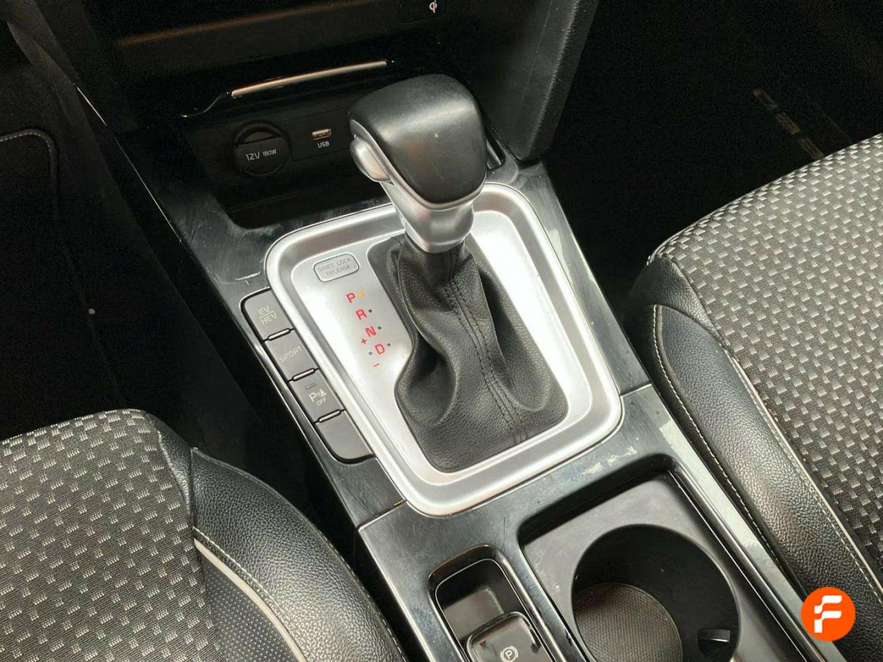 Foto Kia Ceed 24