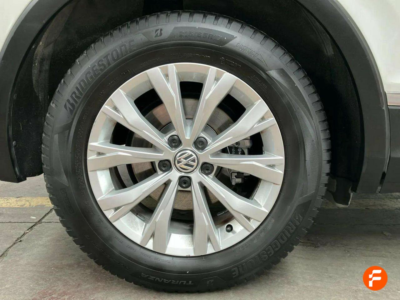 Foto Volkswagen Tiguan 18