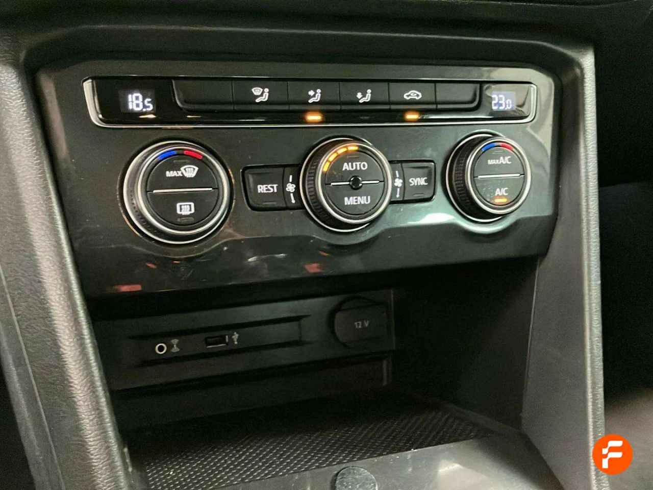 Foto Volkswagen Tiguan 21
