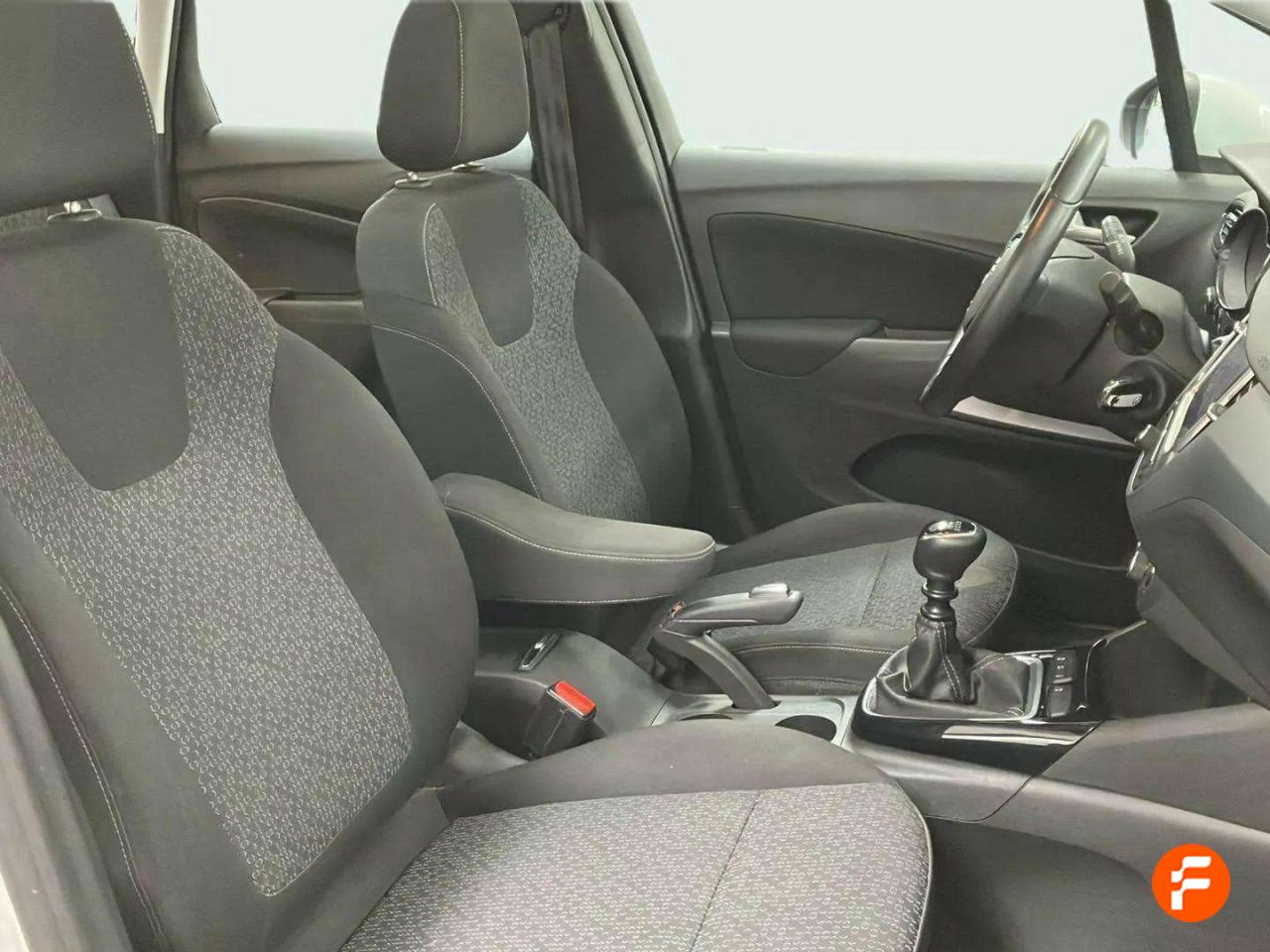 Foto Opel Crossland X 15