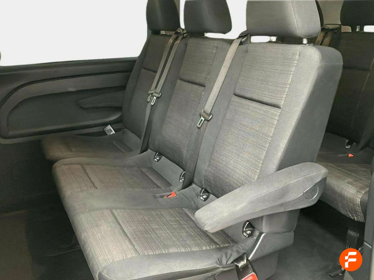 Foto Mercedes-Benz Vito 15