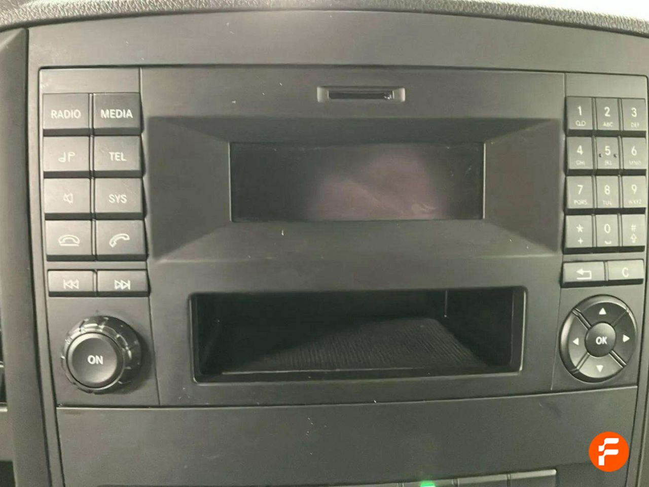 Foto Mercedes-Benz Vito 25