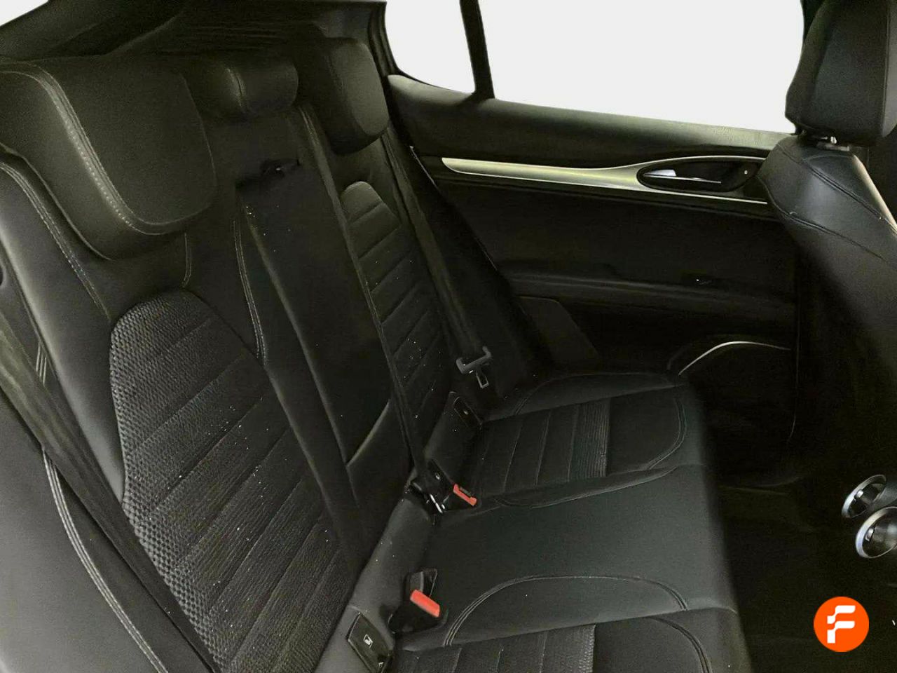 Foto Alfa Romeo Stelvio 19