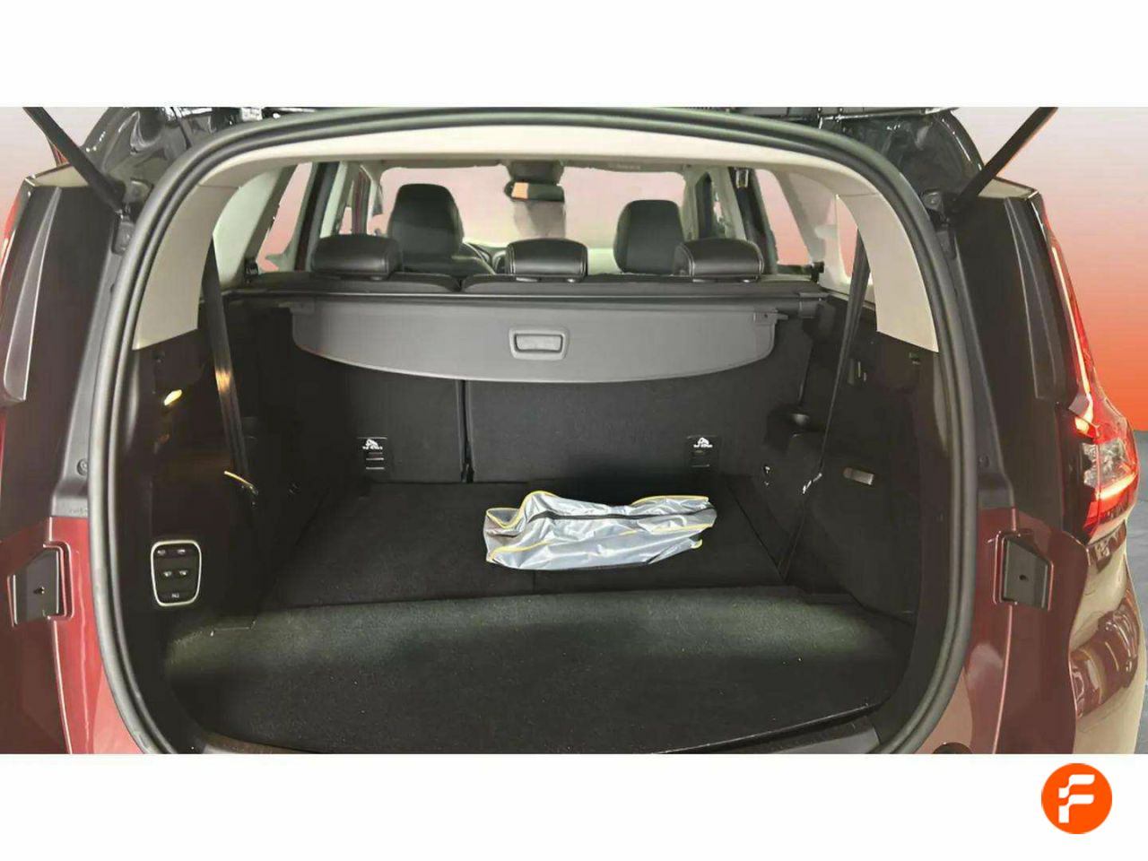 Foto Renault Grand Scénic 28