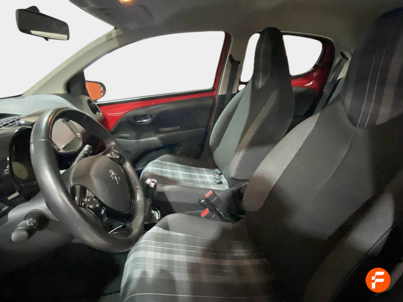 Foto Peugeot 108 14