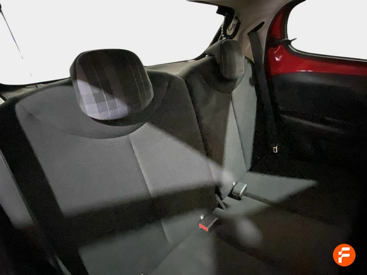 Foto Peugeot 108 16