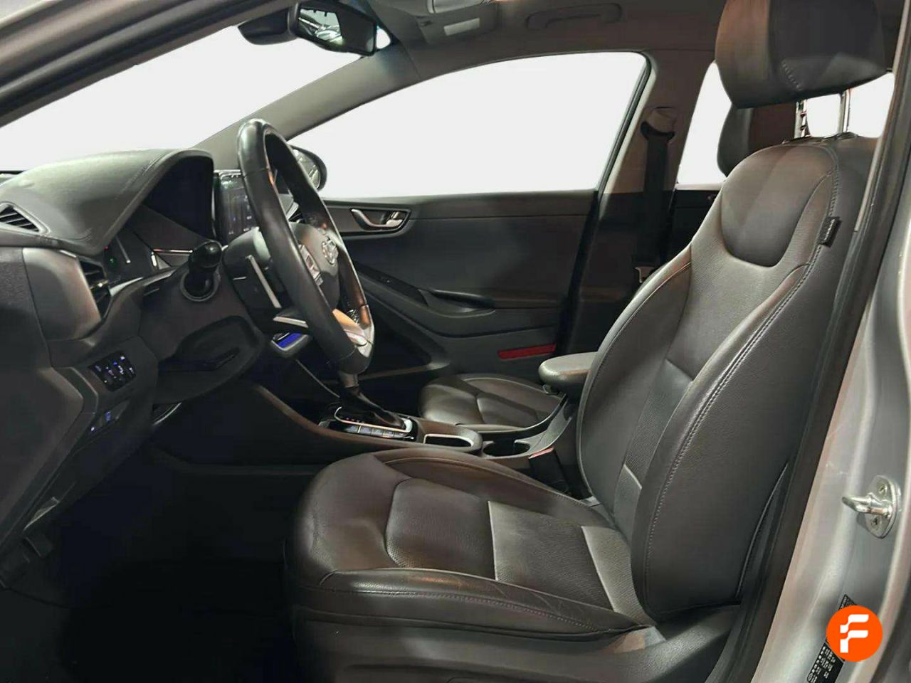 Foto Hyundai IONIQ 13