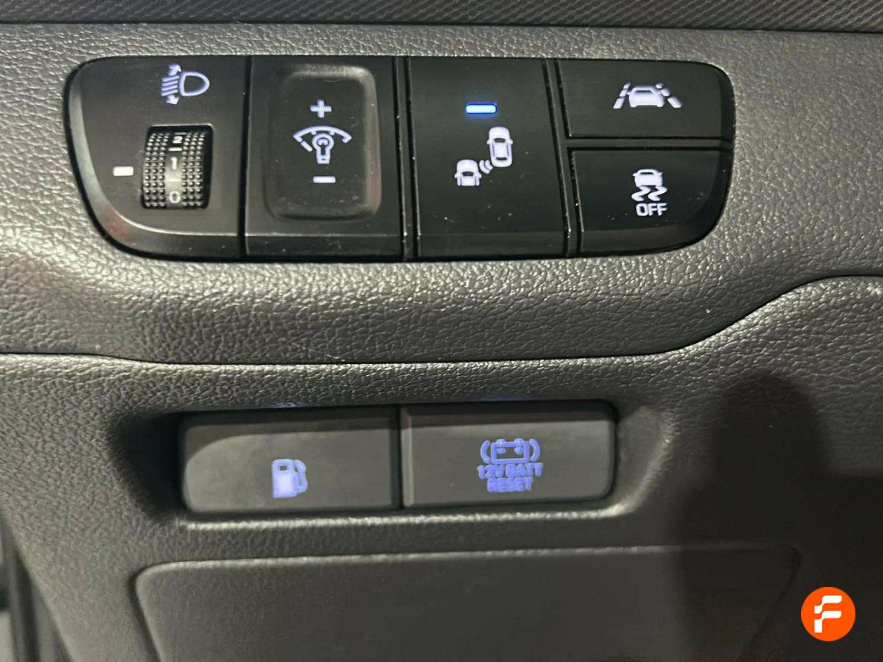 Foto Hyundai IONIQ 24