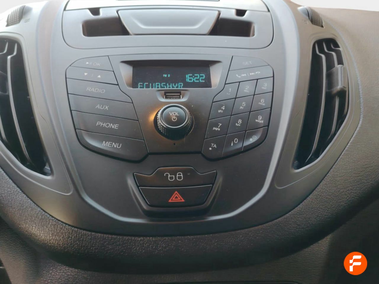 Foto Ford Transit  Courier 15