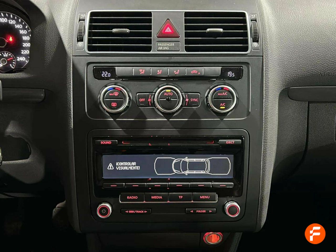 Foto Volkswagen Touran 18