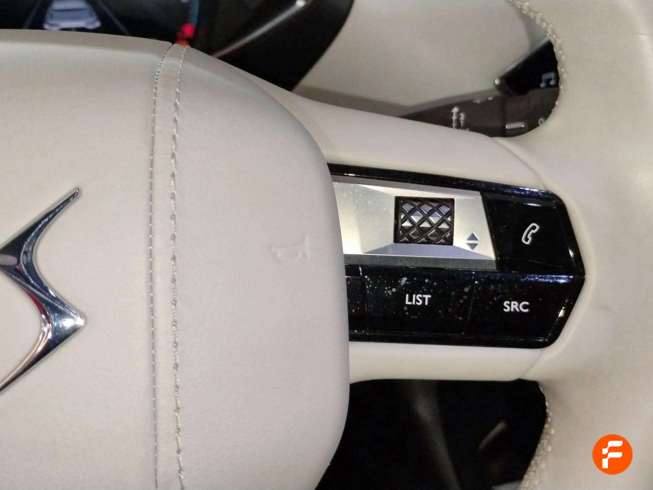 Foto DS Automobiles DS 3 15