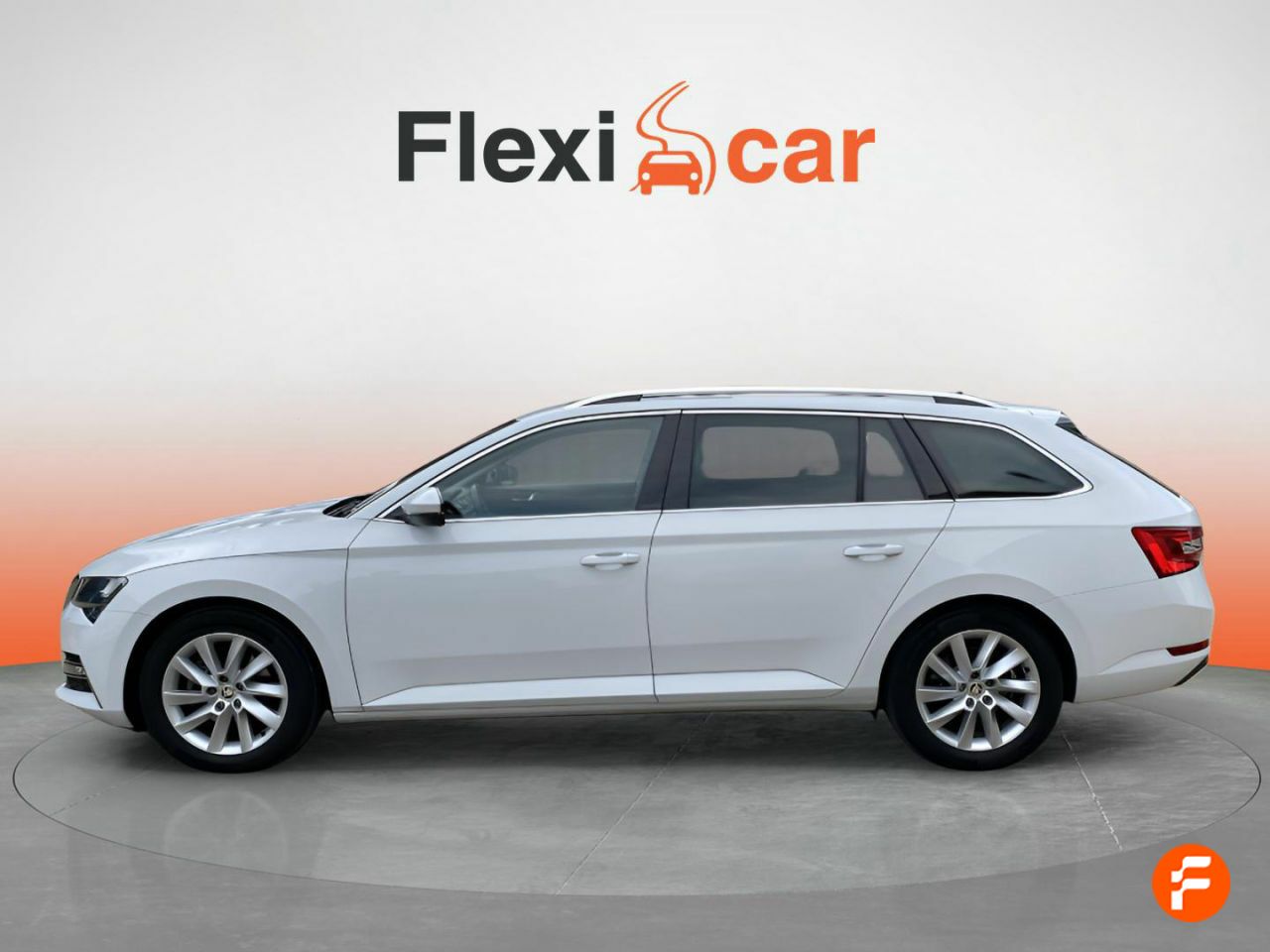 Foto Skoda Superb 4