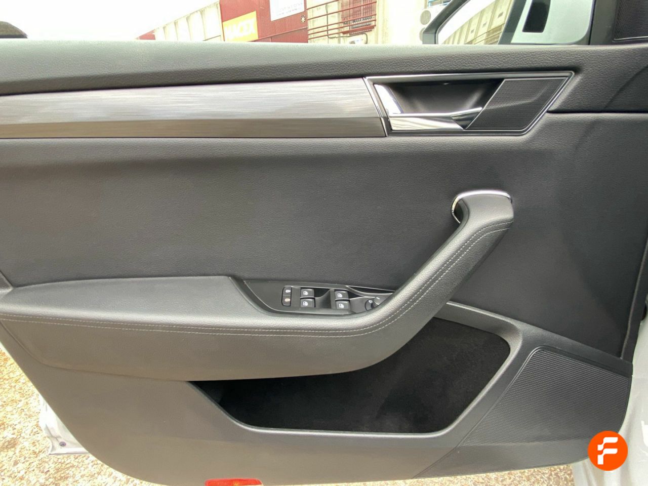 Foto Skoda Superb 27