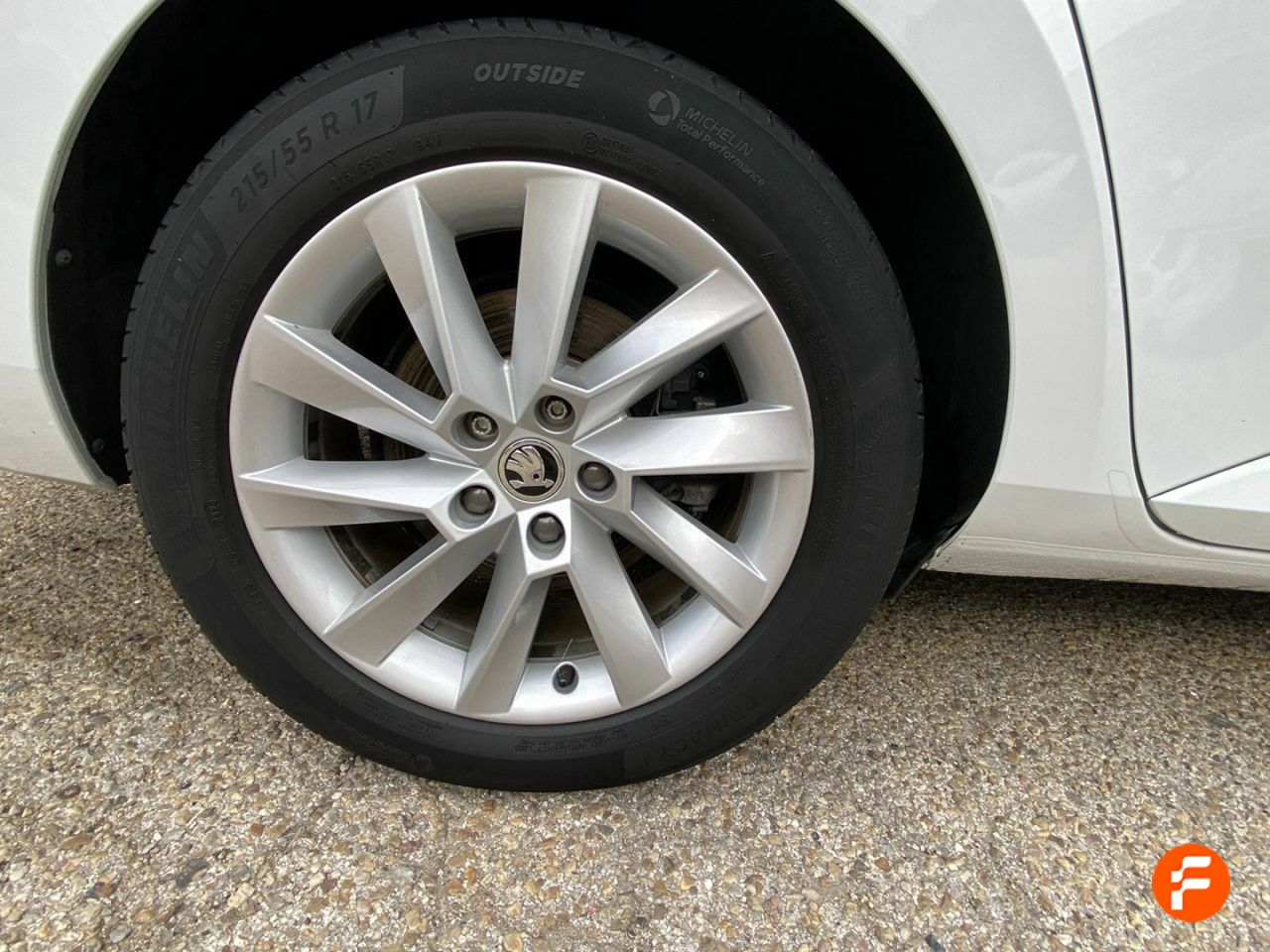 Foto Skoda Superb 29