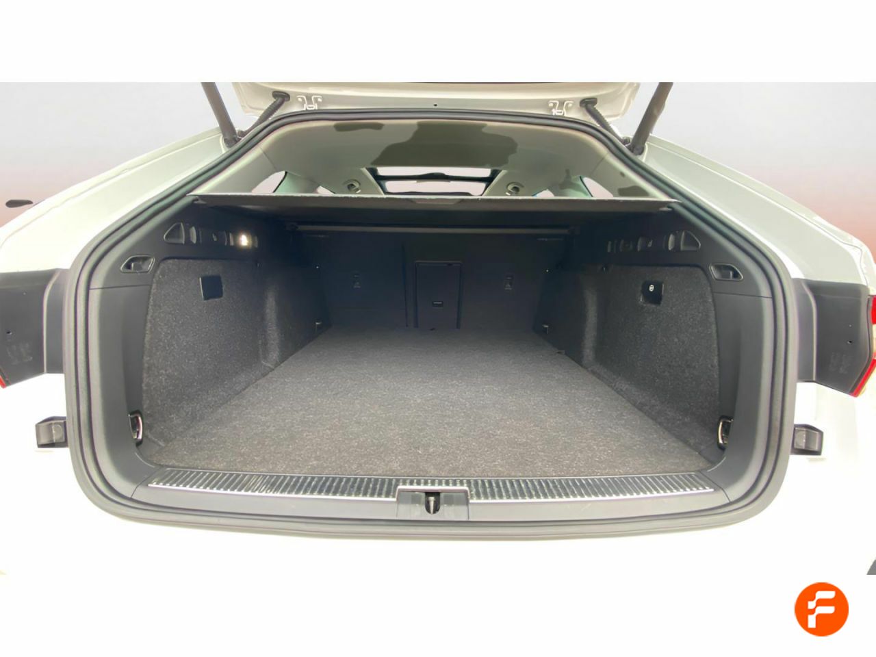 Foto Skoda Superb 31
