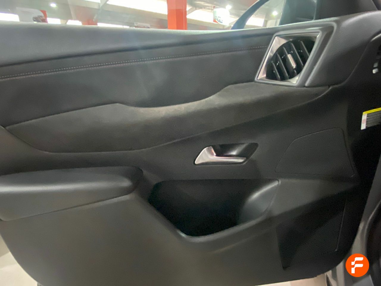 Foto DS Automobiles DS 3 18