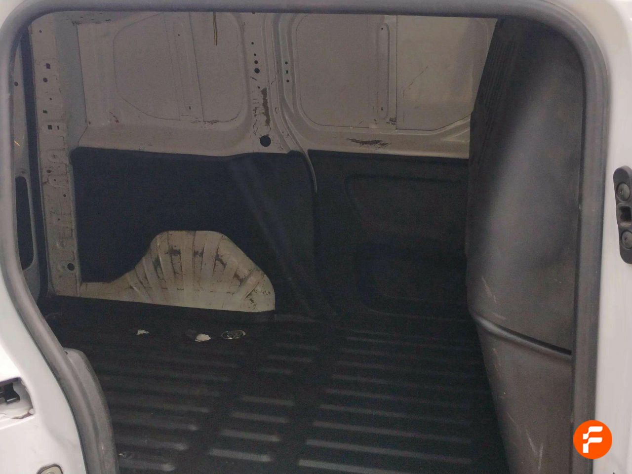 Foto Citroën Berlingo 24
