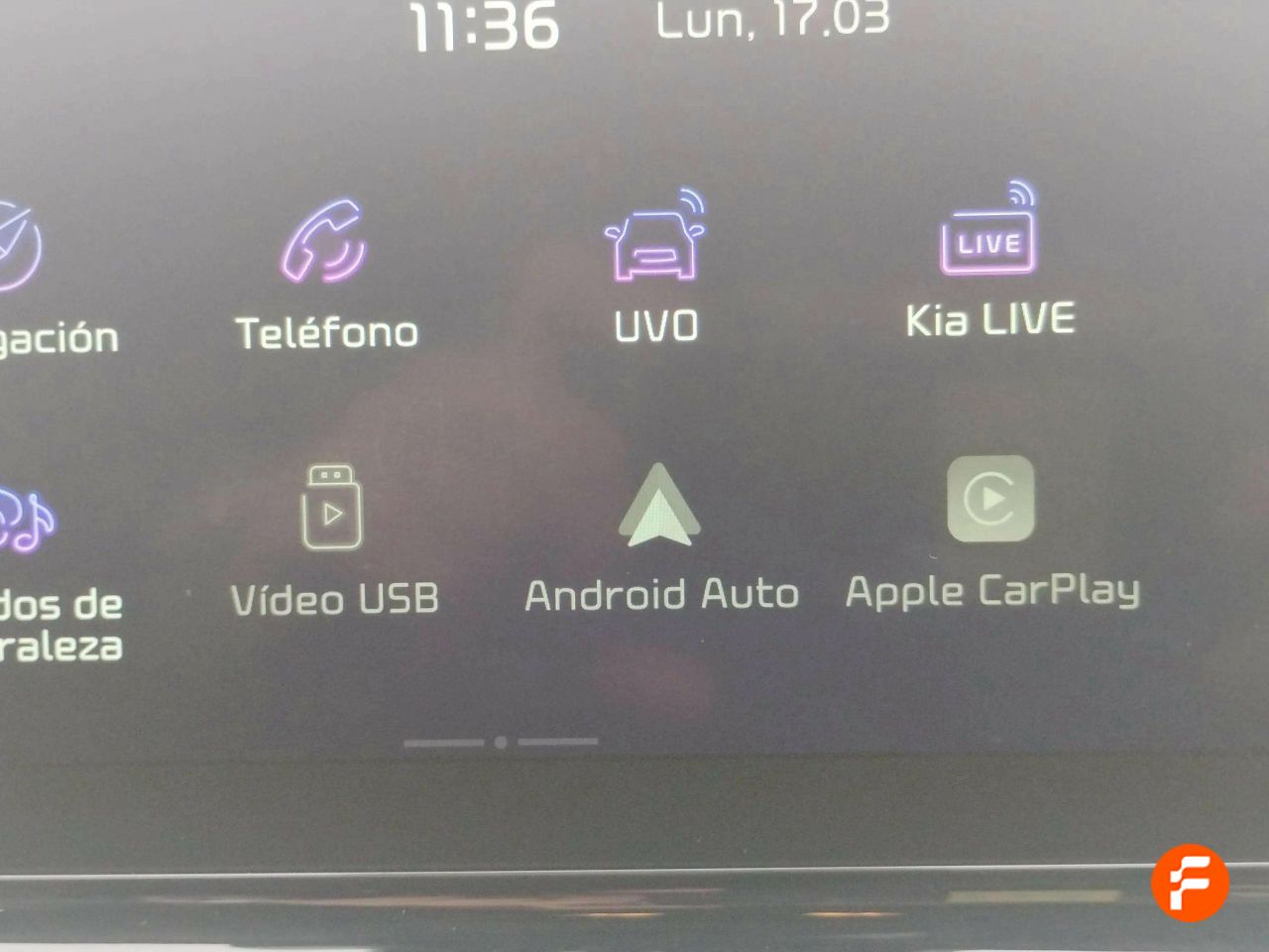 Foto Kia XCeed 22