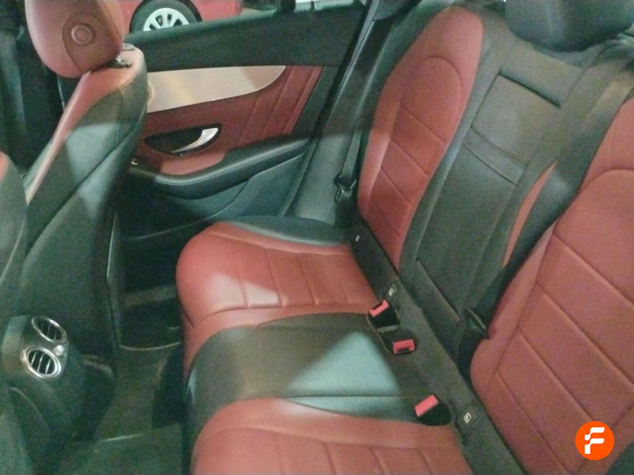 Foto Mercedes-Benz Clase GLC 23