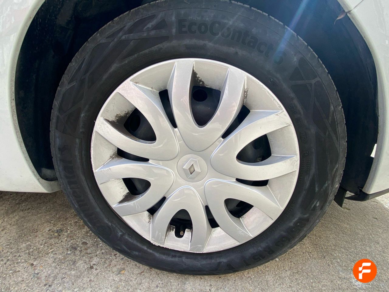 Foto Renault Clio 23