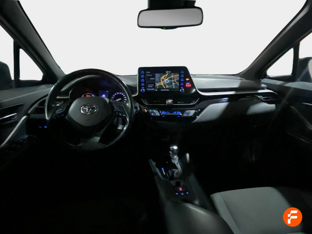 Foto Toyota C-HR 10