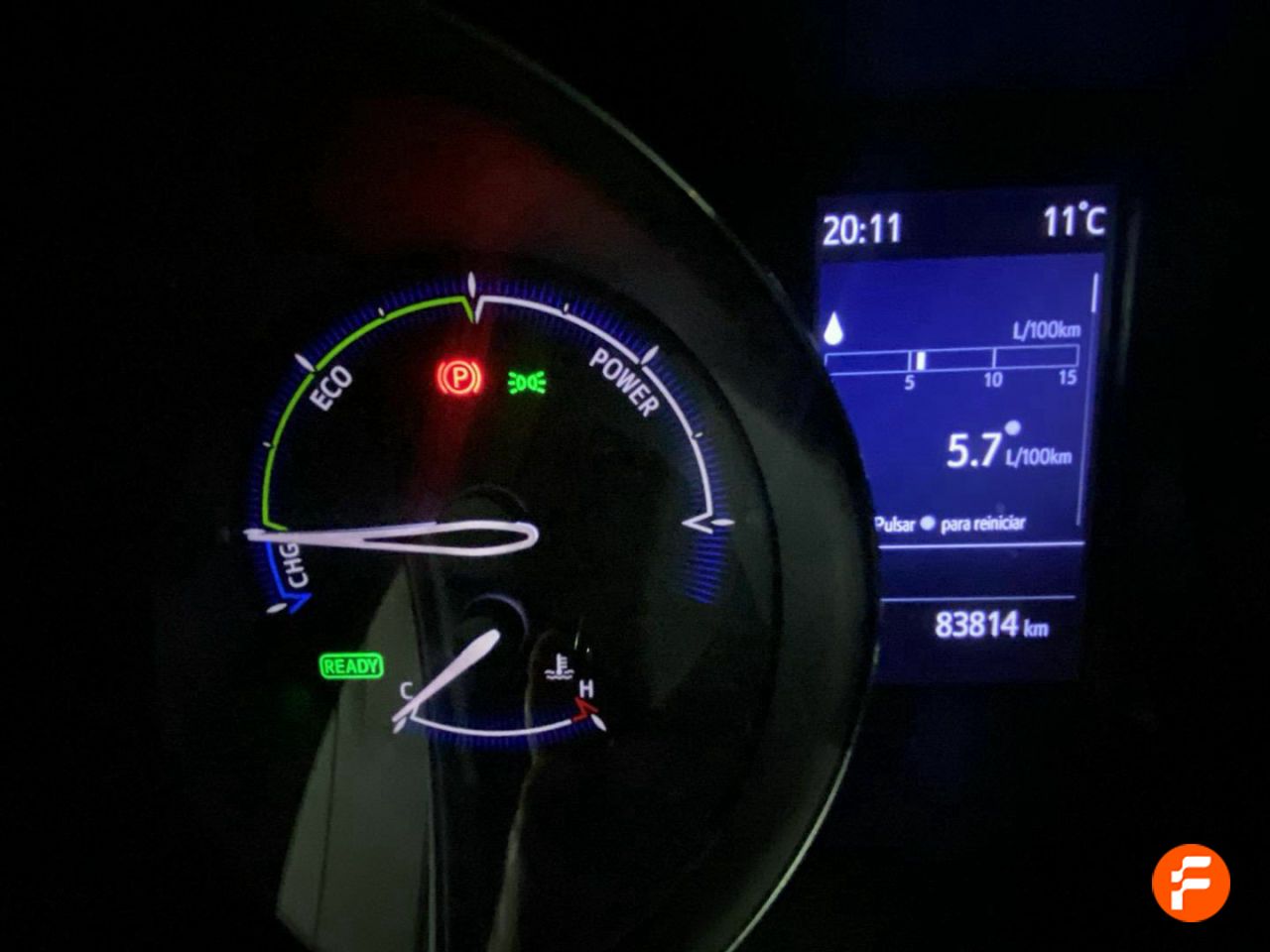 Foto Toyota C-HR 12