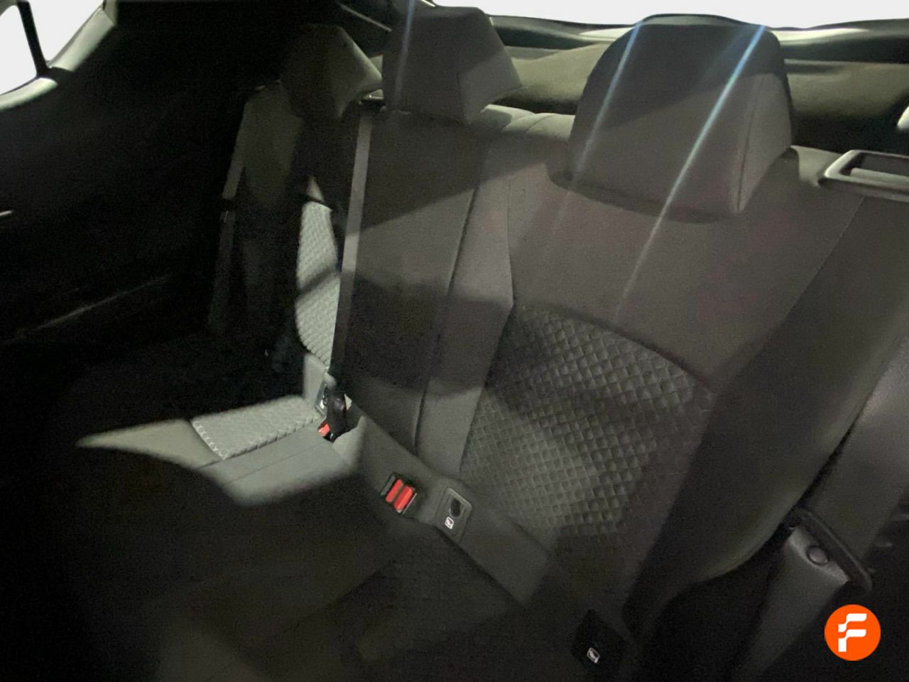 Foto Toyota C-HR 20
