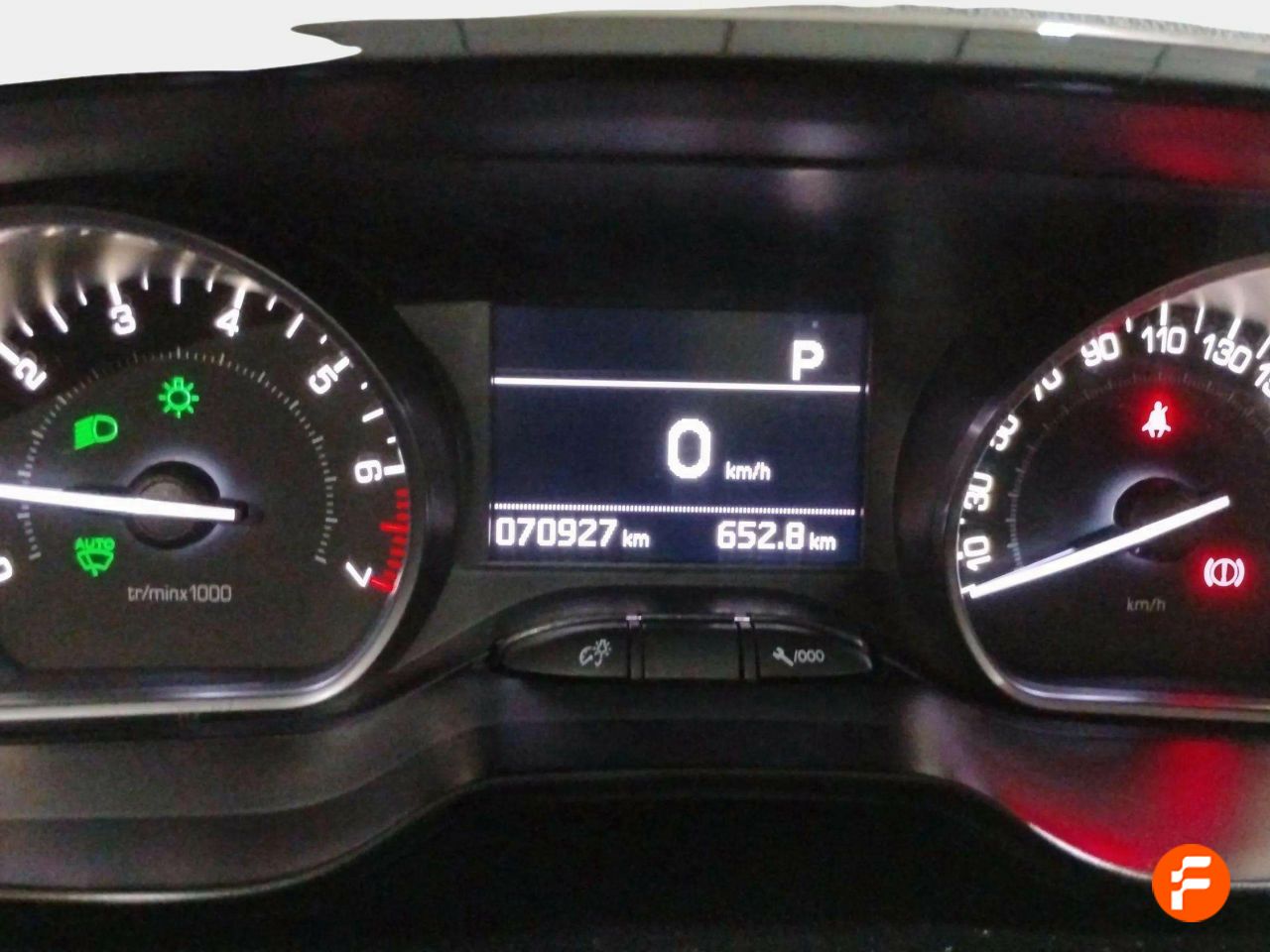 Foto Peugeot 208 16