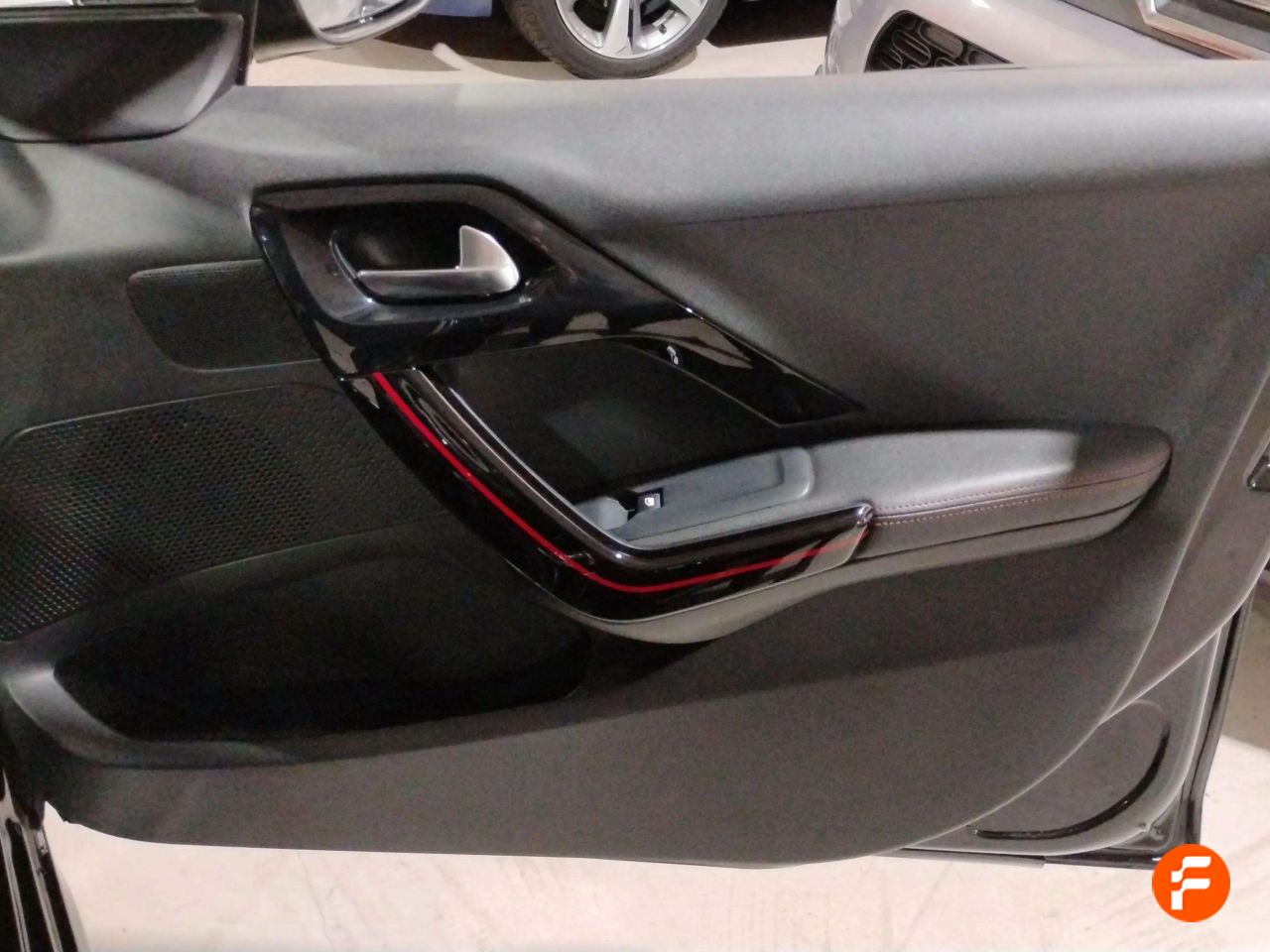 Foto Peugeot 208 26