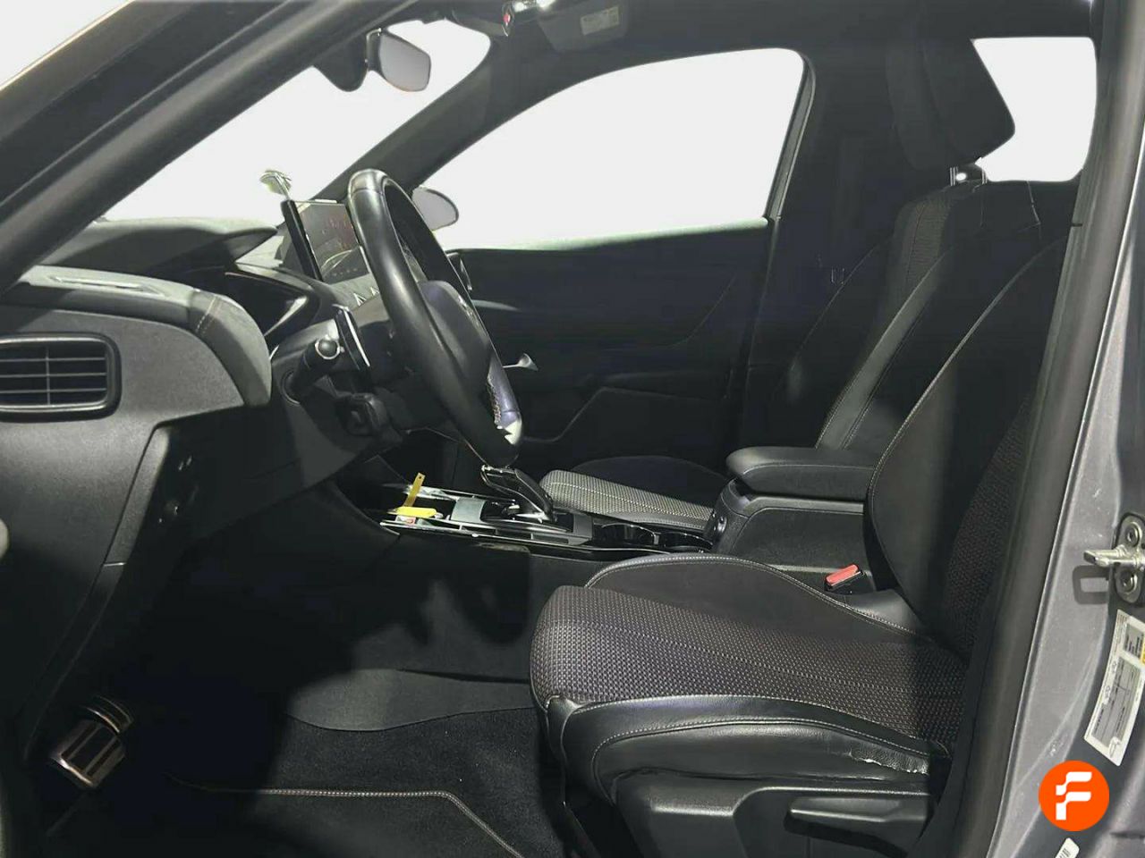 Foto DS Automobiles DS 3 11