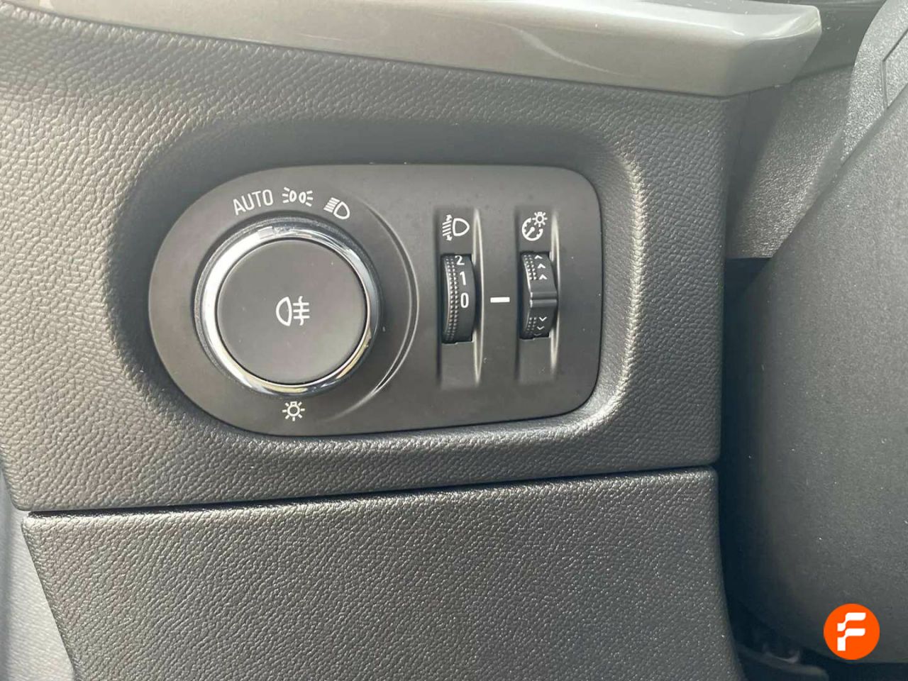 Foto Opel Mokka 15