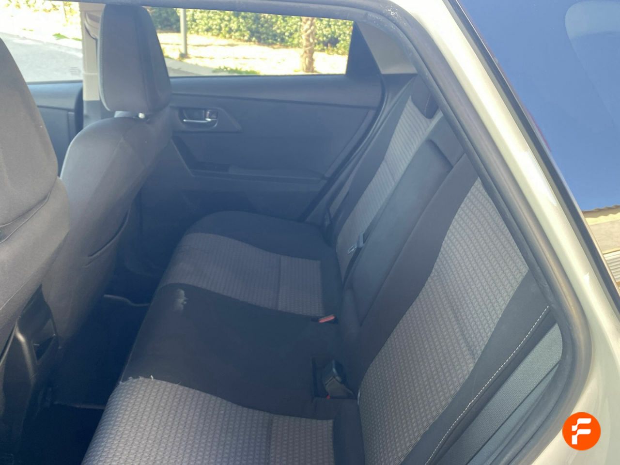 Foto Toyota Auris 24
