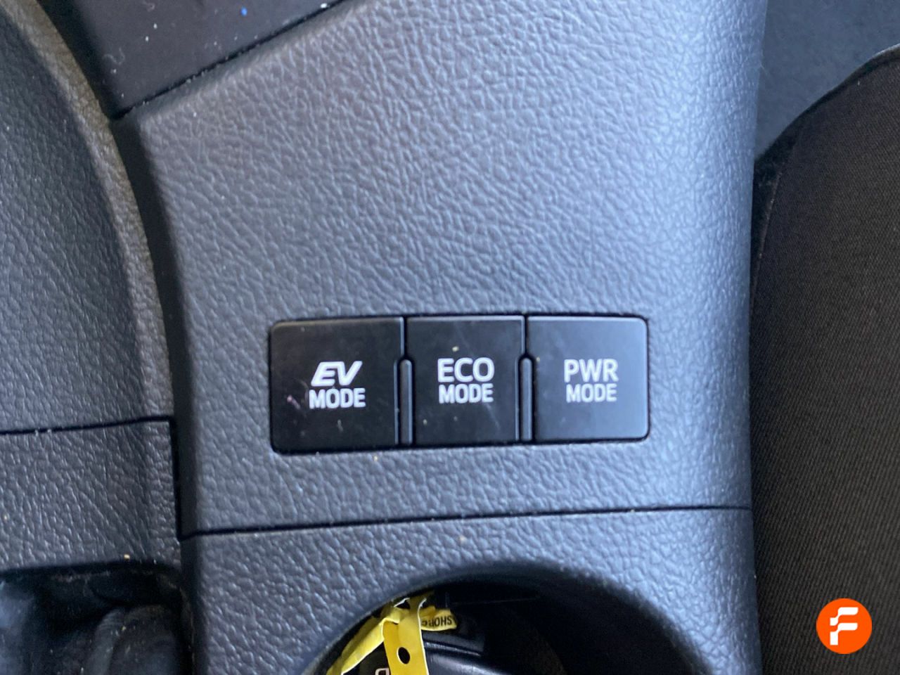 Foto Toyota Auris 25