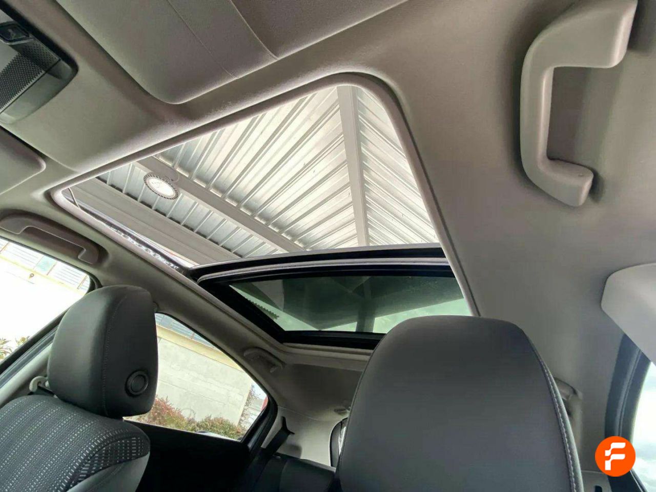 Foto Honda HR-V 11