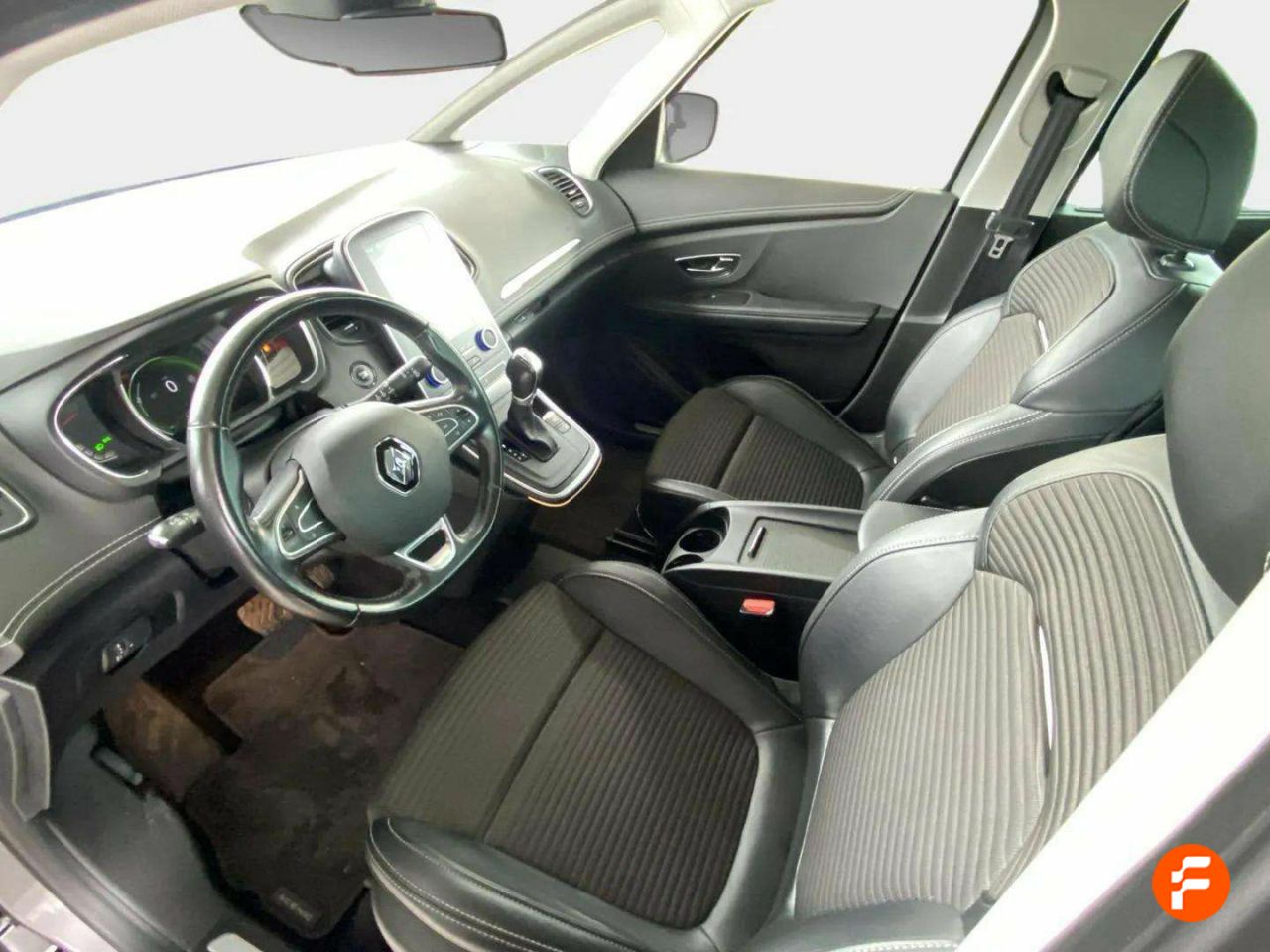 Foto Renault Grand Scénic 16
