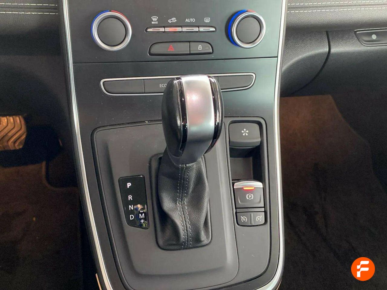 Foto Renault Grand Scénic 23