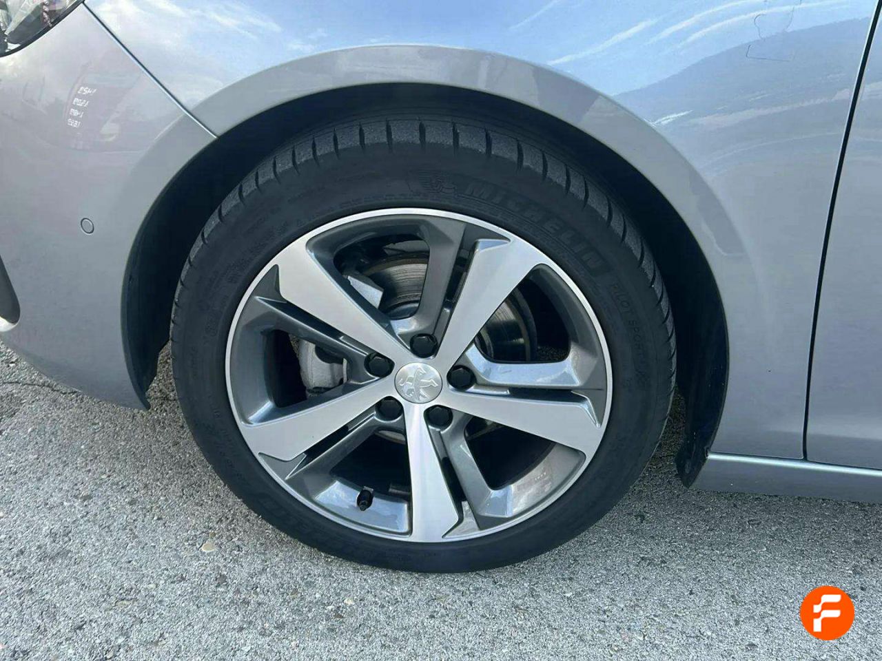 Foto Peugeot 308 31