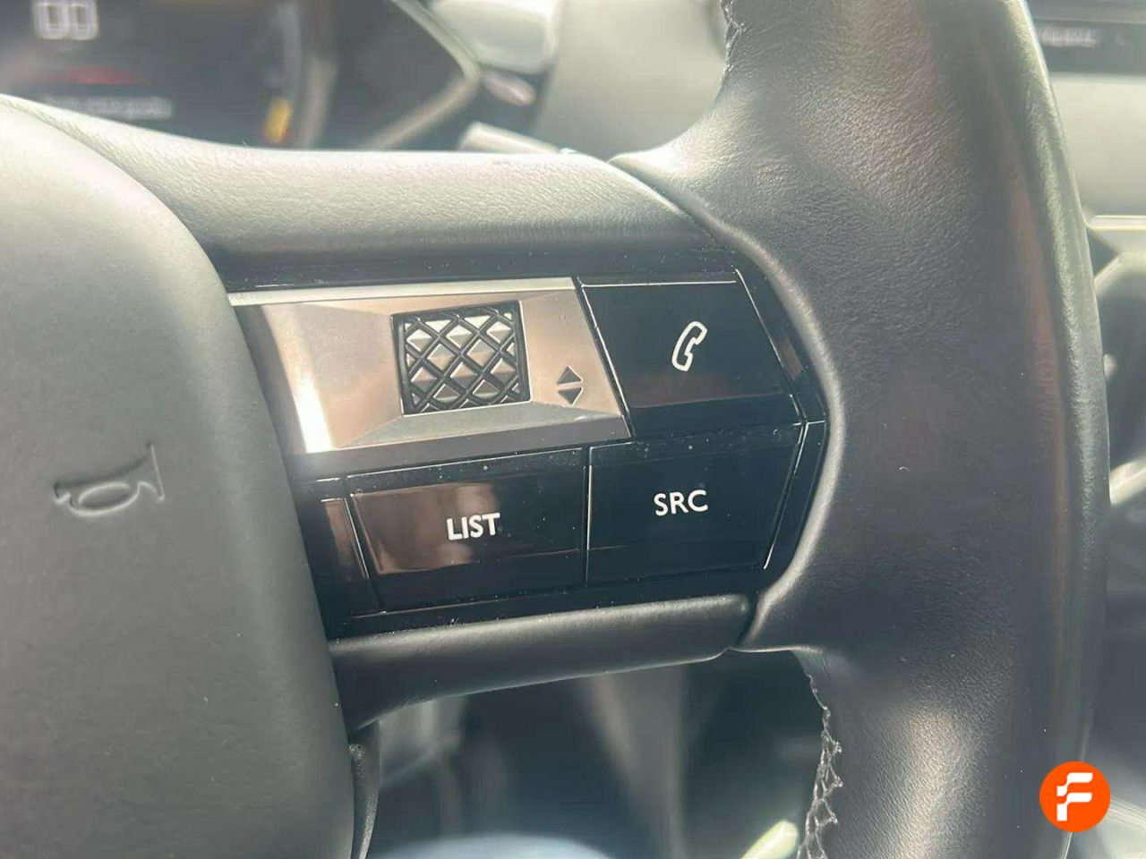 Foto DS Automobiles DS 3 17