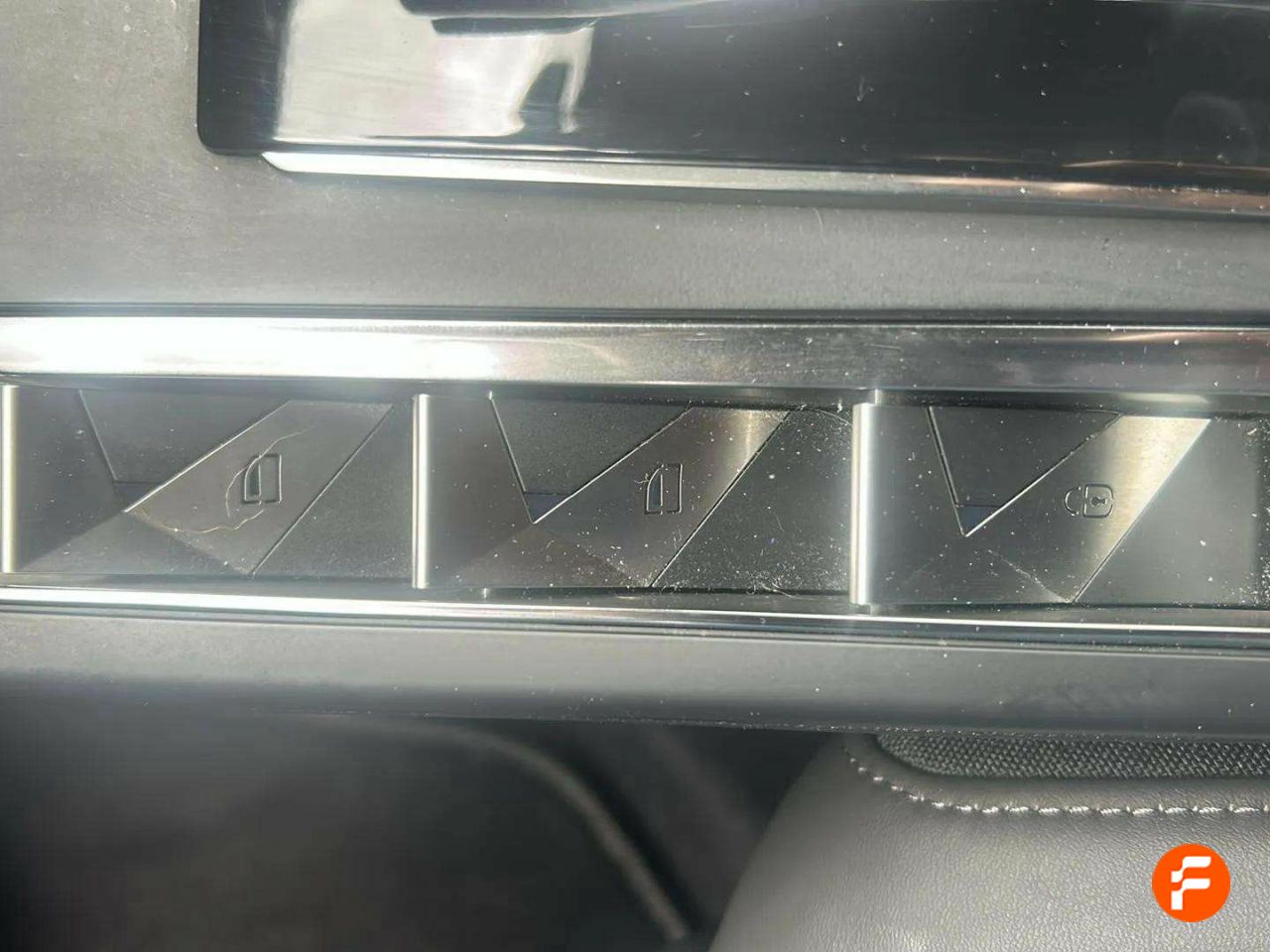 Foto DS Automobiles DS 3 22