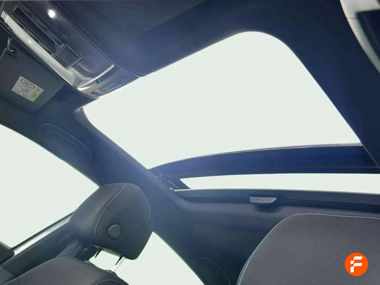 Foto Volkswagen Passat 11