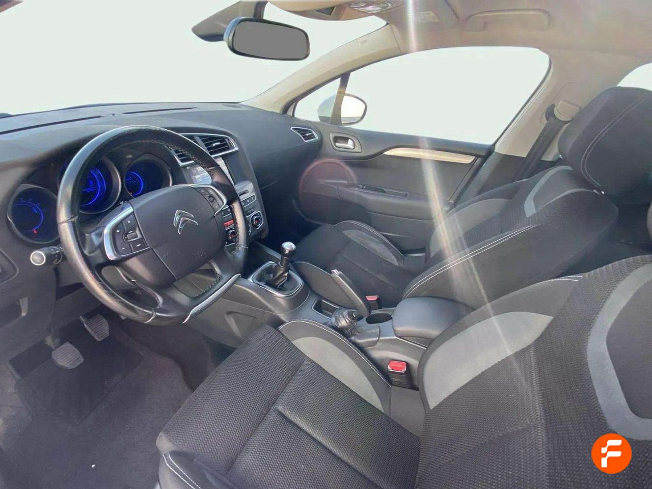 Foto Citroën C4 18