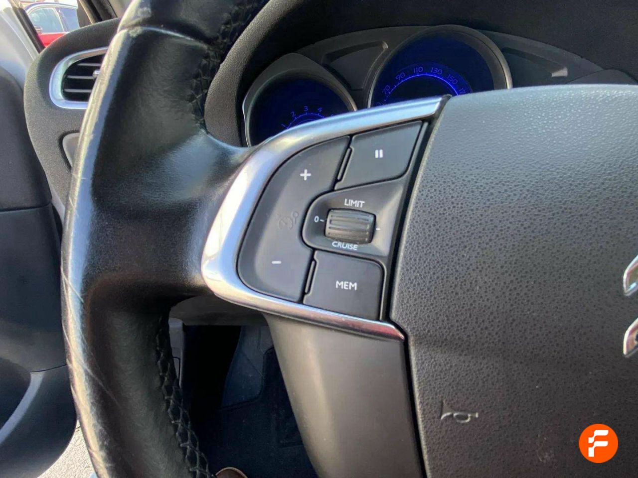 Foto Citroën C4 23