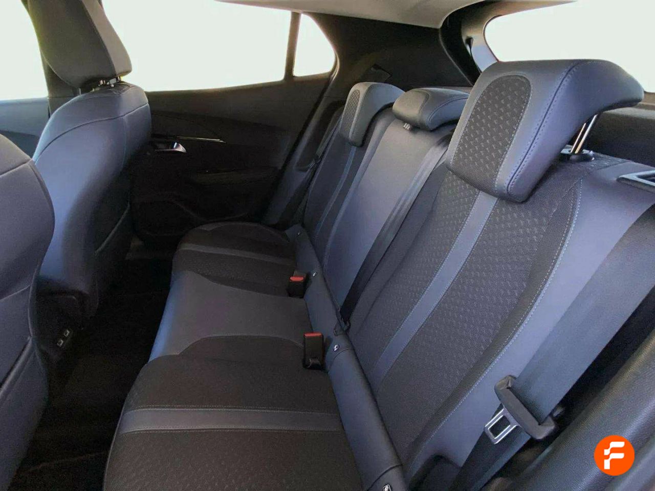 Foto Peugeot 2008 19