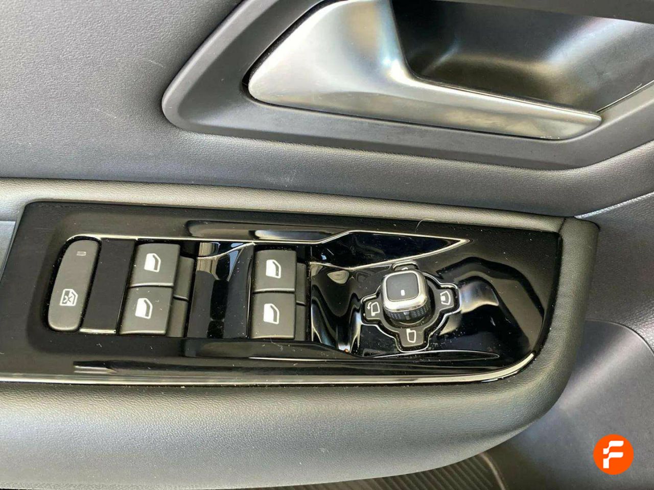 Foto Citroën C5 X 14